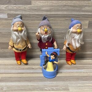 Charming Princess and Dwarfs Play Set